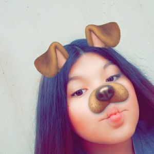 Meet your Posher, Lorena